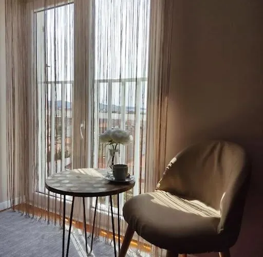 Bird View Carlissima