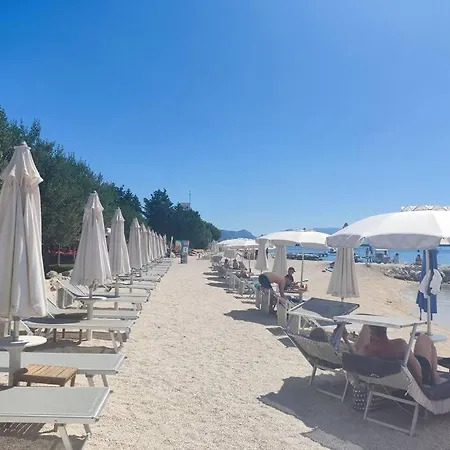 Bird View Carlissima Apartament *