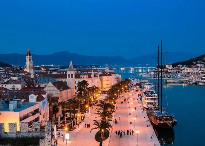 Bird View Carlissima * Трогир