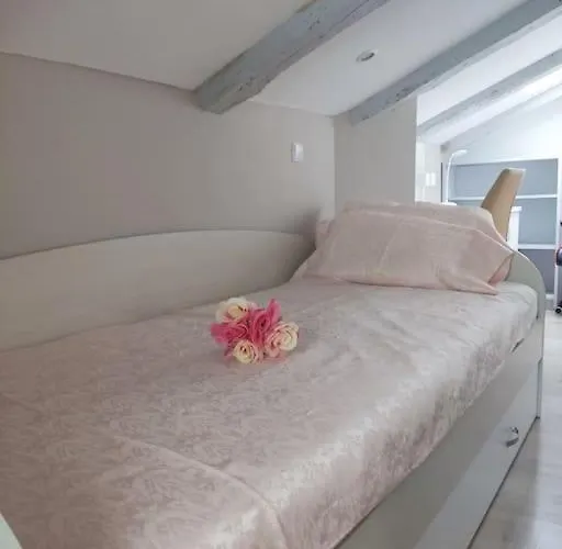 Bird View Carlissima Апартаменты Трогир