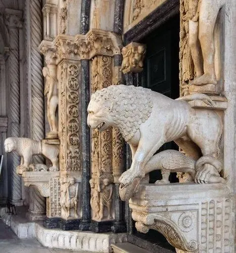 Апартаменты Bird View Carlissima *